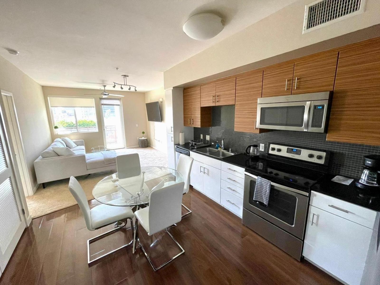 Luxury 2 Bedroom 2 Bathroom With Fitness Center And Pool Los Angeles Exterior foto